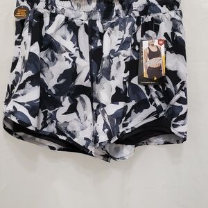 AVIA Running Shorts NWT